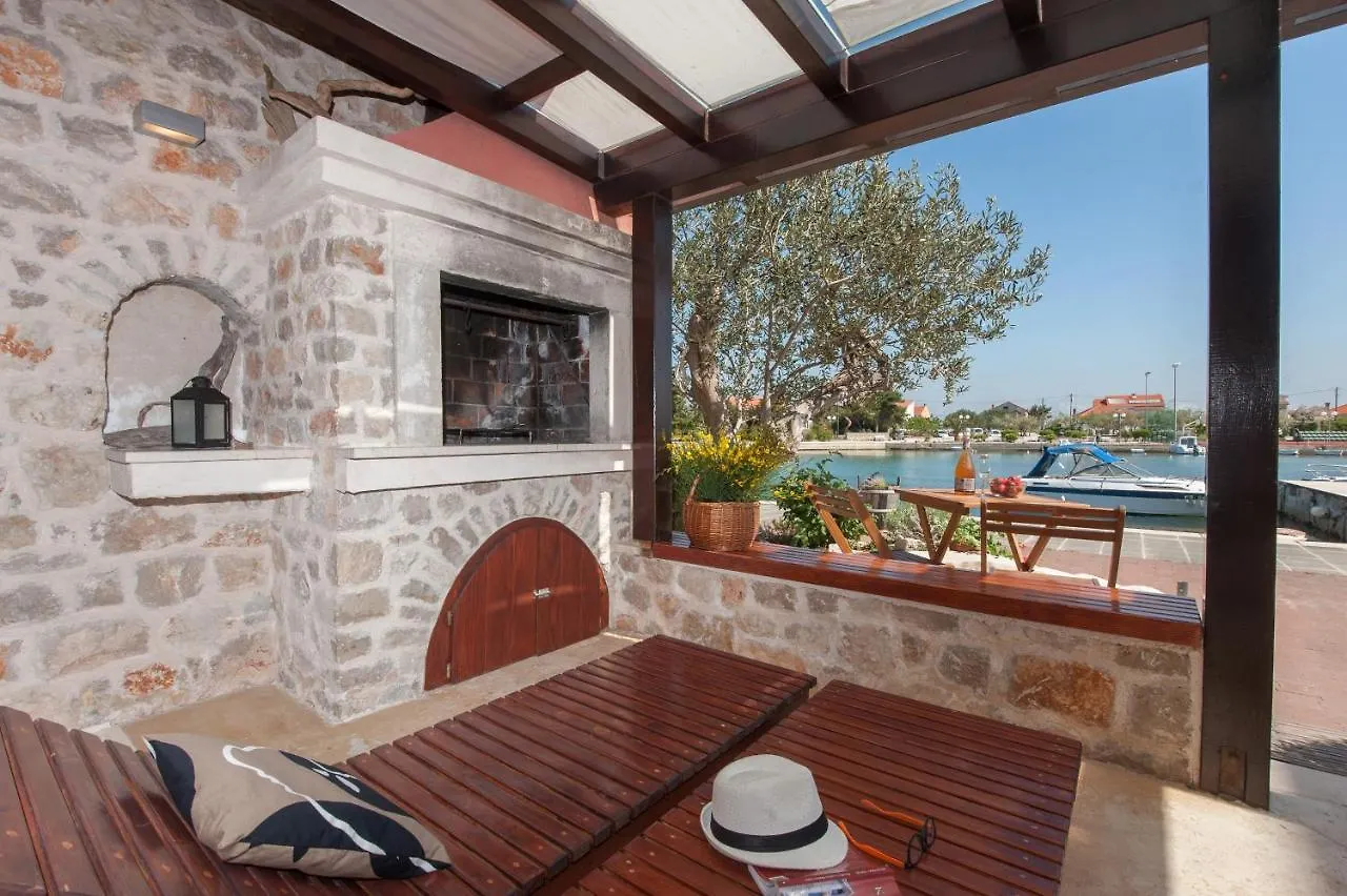 Apartments By The Sea Poljana, Ugljan - 8432